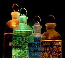 Reactius químics en ampolles